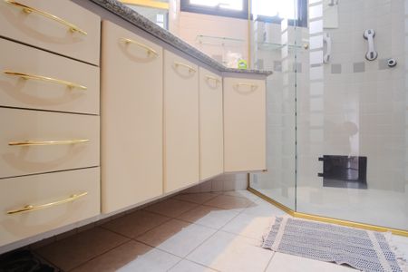 Apartamento para alugar com 113m², 4 quartos e 3 vagasBanheiro da Suíte