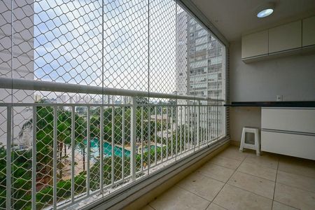 Apartamento para alugar com 65m², 2 quartos e 1 vagaVaranda