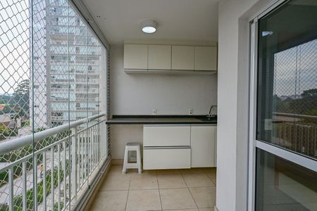 Apartamento para alugar com 65m², 2 quartos e 1 vagaVaranda