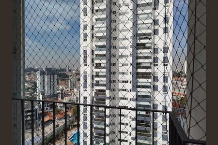 Apartamento à venda com 75m², 3 quartos e 1 vaga Apartamento à venda com 75m², 3 quartos e 1 vagaVaranda