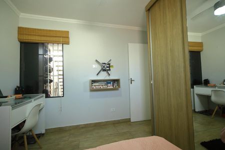 Casa à venda com 127m², 3 quartos e 2 vagasQuarto 1 