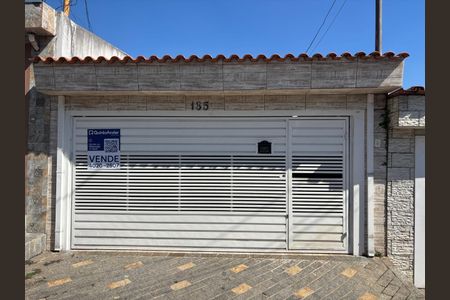 Casa à venda com 127m², 3 quartos e 2 vagasFachada 