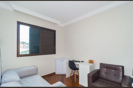 Apartamento à venda com 112m², 3 quartos e 2 vagasQuarto 1