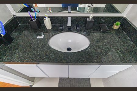 Apartamento à venda com 112m², 3 quartos e 2 vagasDetalhe Banheiro - Social