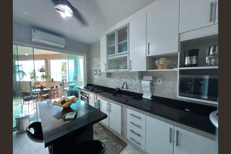 Casa para alugar com 150m², 2 quartos e sem vagaCozinha