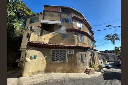 Casa para alugar com 150m², 2 quartos e sem vagaFachada