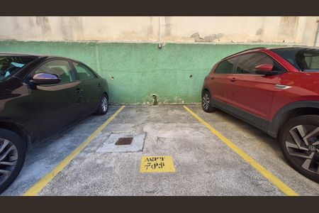 Apartamento à venda com 126m², 2 quartos e 1 vaga