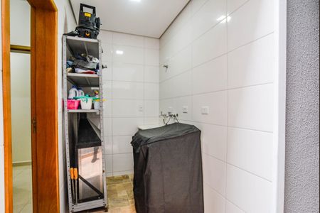 Casa à venda com 222m², 3 quartos e 2 vagas Casa à venda com 222m², 3 quartos e 2 vagasÁrea de Serviço