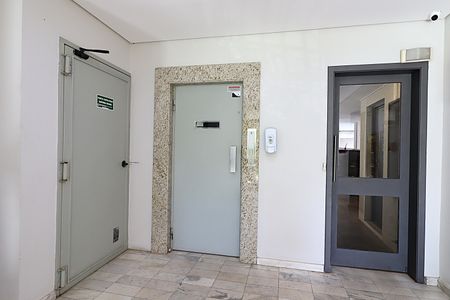 Apartamento à venda com 151m², 2 quartos e 1 vagaÁrea comum - Elevador