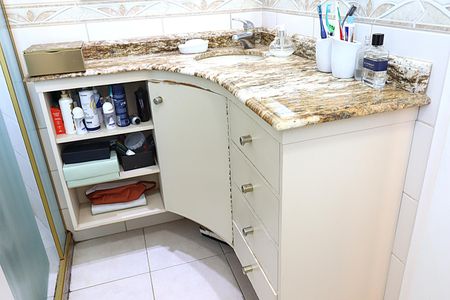 Apartamento à venda com 151m², 2 quartos e 1 vagaBanheiro da Suíte