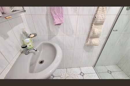 Casa à venda com 125m², 3 quartos e 2 vagas Casa à venda com 125m², 3 quartos e 2 vagasBanheiro Social 2