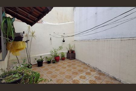 Quintal de casa à venda com 3 quartos, 125m² em Vila Vivaldi, São Bernardo do Campo