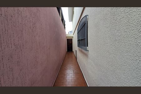 Casa à venda com 125m², 3 quartos e 2 vagas Casa à venda com 125m², 3 quartos e 2 vagasCorredor