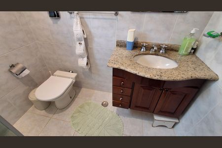 Casa à venda com 125m², 3 quartos e 2 vagas Casa à venda com 125m², 3 quartos e 2 vagasBanheiro Social