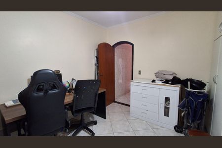 Casa à venda com 125m², 3 quartos e 2 vagas Casa à venda com 125m², 3 quartos e 2 vagasQuarto 3