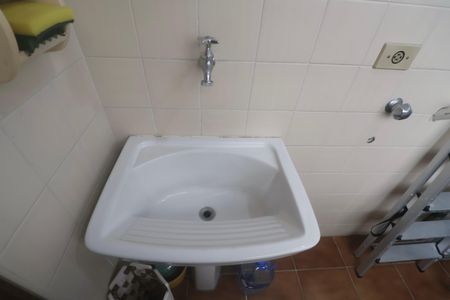 Apartamento para alugar com 140m², 2 quartos e 1 vagaÁrea de Serviço