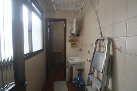 Apartamento para alugar com 140m², 2 quartos e 1 vagaÁrea de Serviço