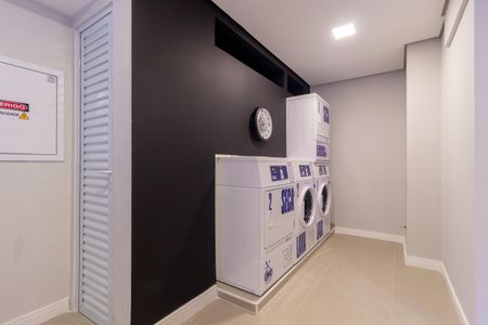Apartamento para alugar com 43m², 2 quartos e sem vagaLavanderia