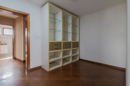 Apartamento para alugar com 300m², 4 quartos e 3 vagasCloset