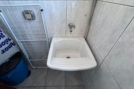 Apartamento à venda com 65m², 2 quartos e 1 vagaÁrea de Serviço