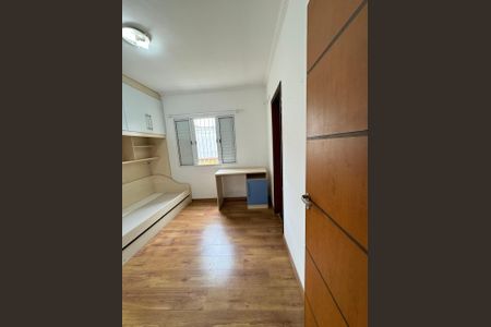 Casa à venda com 195m², 3 quartos e 4 vagasQuarto