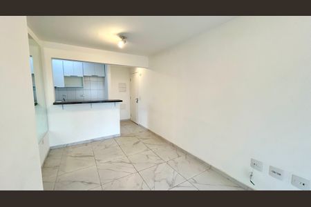 Sala de apartamento para alugar com 3 quartos, 65m² em Vila Rosalia, Guarulhos