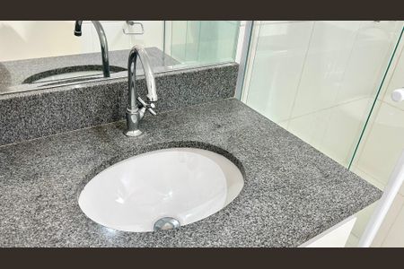 Apartamento para alugar com 65m², 3 quartos e 1 vagaBanheiro da Suíte