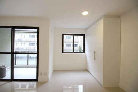 Quarto  de kitnet/studio para alugar com 1 quarto, 40m² em Freguesia (jacarepaguá), Rio de Janeiro