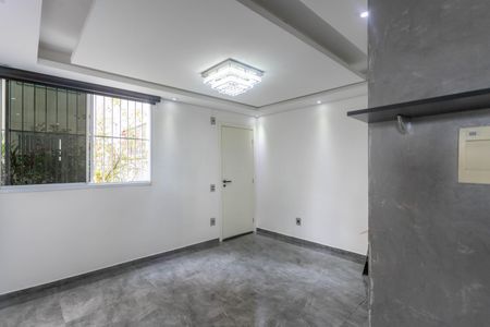 Sala  de apartamento para alugar com 2 quartos, 47m² em Jardim Apura, Diadema