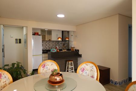 Sala de apartamento para alugar com 3 quartos, 68m² em Itaquera, São Paulo