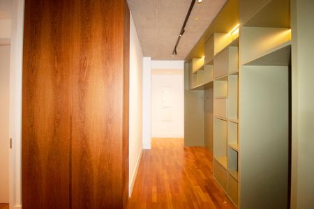 Apartamento para alugar com 3 quartos, 470m² em Jardim das Bandeiras, São Paulo