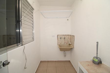 Casa para alugar com 60m², 1 quarto e sem vagaÁrea de Serviço