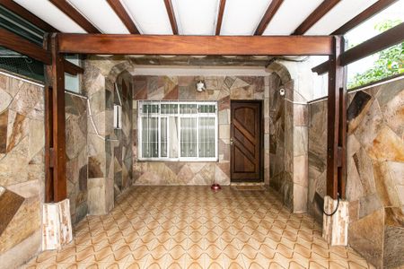 Casa à venda com 157m², 3 quartos e 1 vaga Casa à venda com 157m², 3 quartos e 1 vagaGaragem