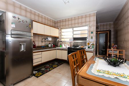 Casa à venda com 157m², 3 quartos e 1 vaga Casa à venda com 157m², 3 quartos e 1 vagaCozinha