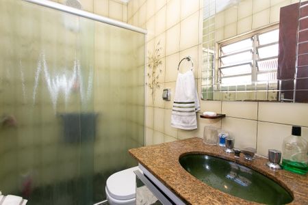 Casa à venda com 157m², 3 quartos e 1 vaga Casa à venda com 157m², 3 quartos e 1 vagaBanheiro 1
