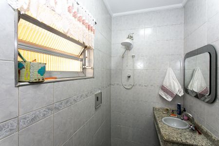 Casa à venda com 157m², 3 quartos e 1 vaga Casa à venda com 157m², 3 quartos e 1 vagaBanheiro 2