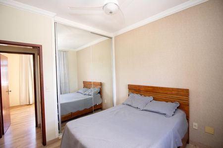 Apartamento à venda com 120m², 3 quartos e 1 vagaQuarto 1