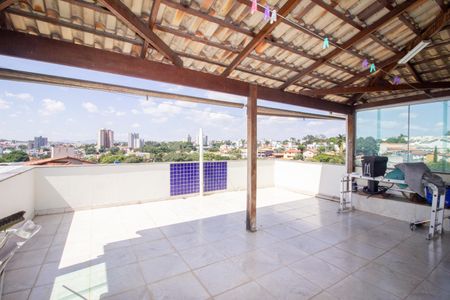 Apartamento à venda com 120m², 3 quartos e 1 vagaCobertura
