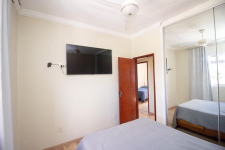 Quarto 1 de apartamento à venda com 3 quartos, 120m² em Centro, Contagem
