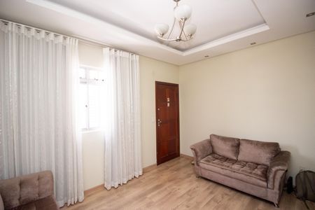 Sala de apartamento à venda com 3 quartos, 120m² em Centro, Contagem