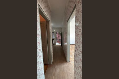 Casa para alugar com 58m², 2 quartos e sem vaga Casa para alugar com 58m², 2 quartos e sem vagaCorredor