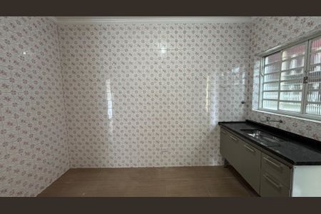 Casa para alugar com 58m², 2 quartos e sem vaga Casa para alugar com 58m², 2 quartos e sem vagaCozinha