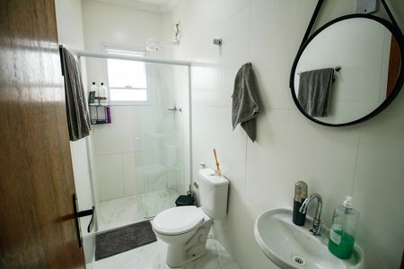 Casa de condomínio para alugar com 70m², 2 quartos e 1 vaga Casa de condomínio para alugar com 70m², 2 quartos e 1 vagaBanheiro