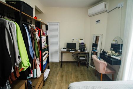 Suíte 1 de casa de condomínio para alugar com 2 quartos, 250m² em Jardim Imperador, Praia Grande