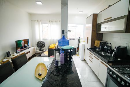 Casa de condomínio para alugar com 70m², 2 quartos e 1 vaga Casa de condomínio para alugar com 70m², 2 quartos e 1 vagaSala