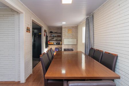 Apartamento à venda com 125m², 3 quartos e sem vaga Apartamento à venda com 125m², 3 quartos e sem vagaCozinha e Área de Serviço