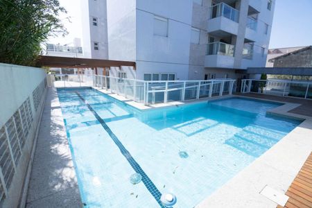 Apartamento para alugar com 64m², 2 quartos e 2 vagasÁrea comum - Piscina
