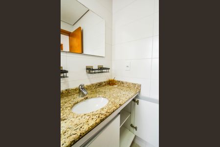 Apartamento para alugar com 64m², 2 quartos e 2 vagasBanheiro da Suíte