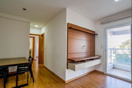Sala de apartamento para alugar com 2 quartos, 64m² em Vila Gilda, Santo André