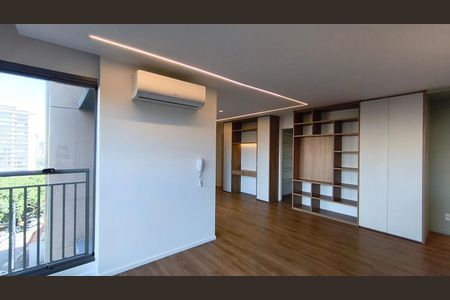 Apartamento à venda com 79m², 2 quartos e 1 vagaSala